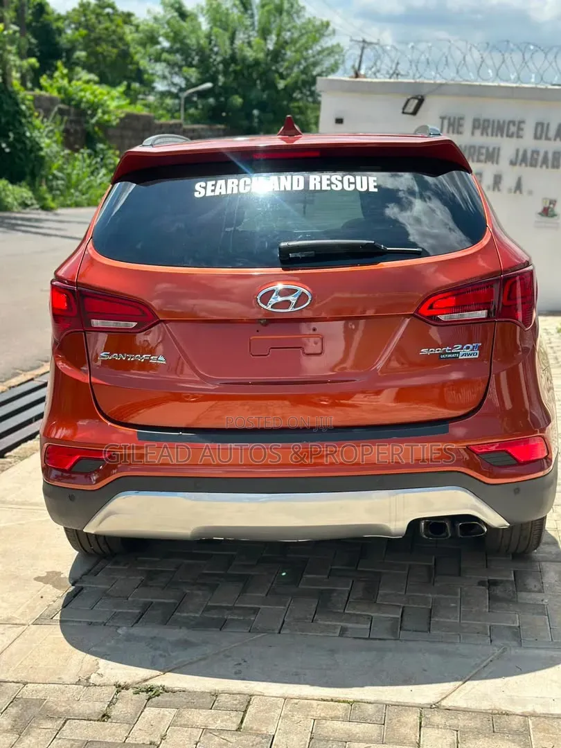 Hyundai Santa Fe 2017