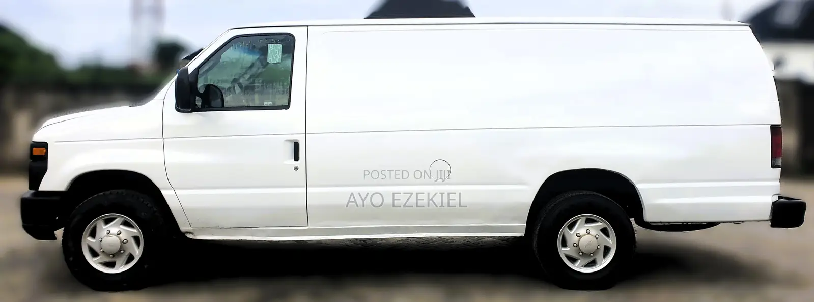 Ford E350 2010 White