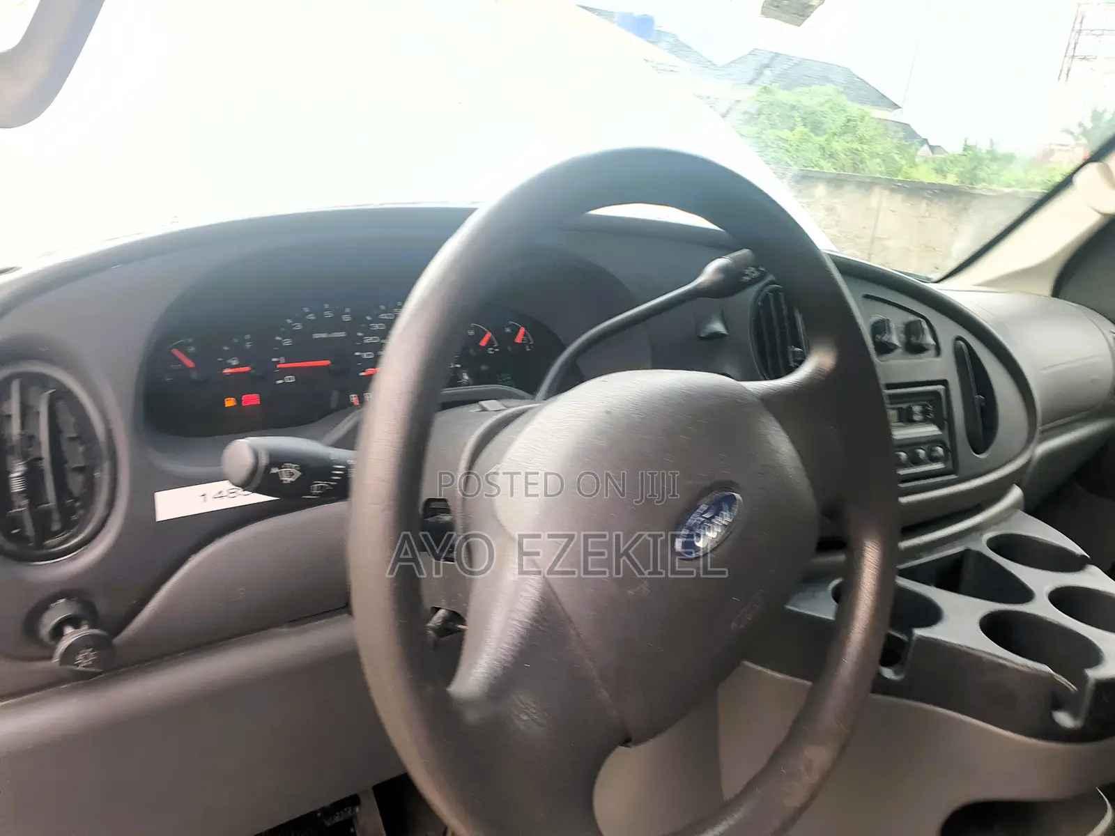 Ford E350 2010 White