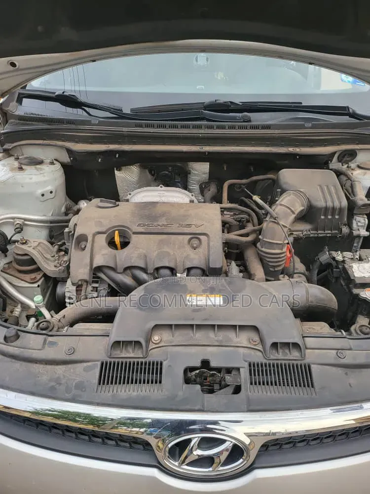 Hyundai i30 2016 Silver