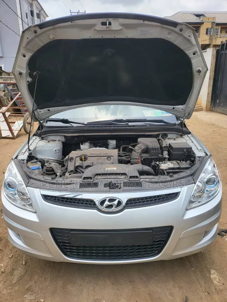 Hyundai i30 2016 Silver