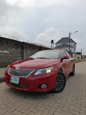 Toyota Camry Base 4dr Sedan (2.5L 4cyl 6M) 2010 Red