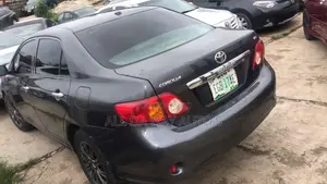 Toyota Corolla 2009 Burgundy
