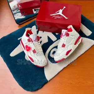 Air Jordan 4 Retro WNMS “Valentine’S Day 2026”