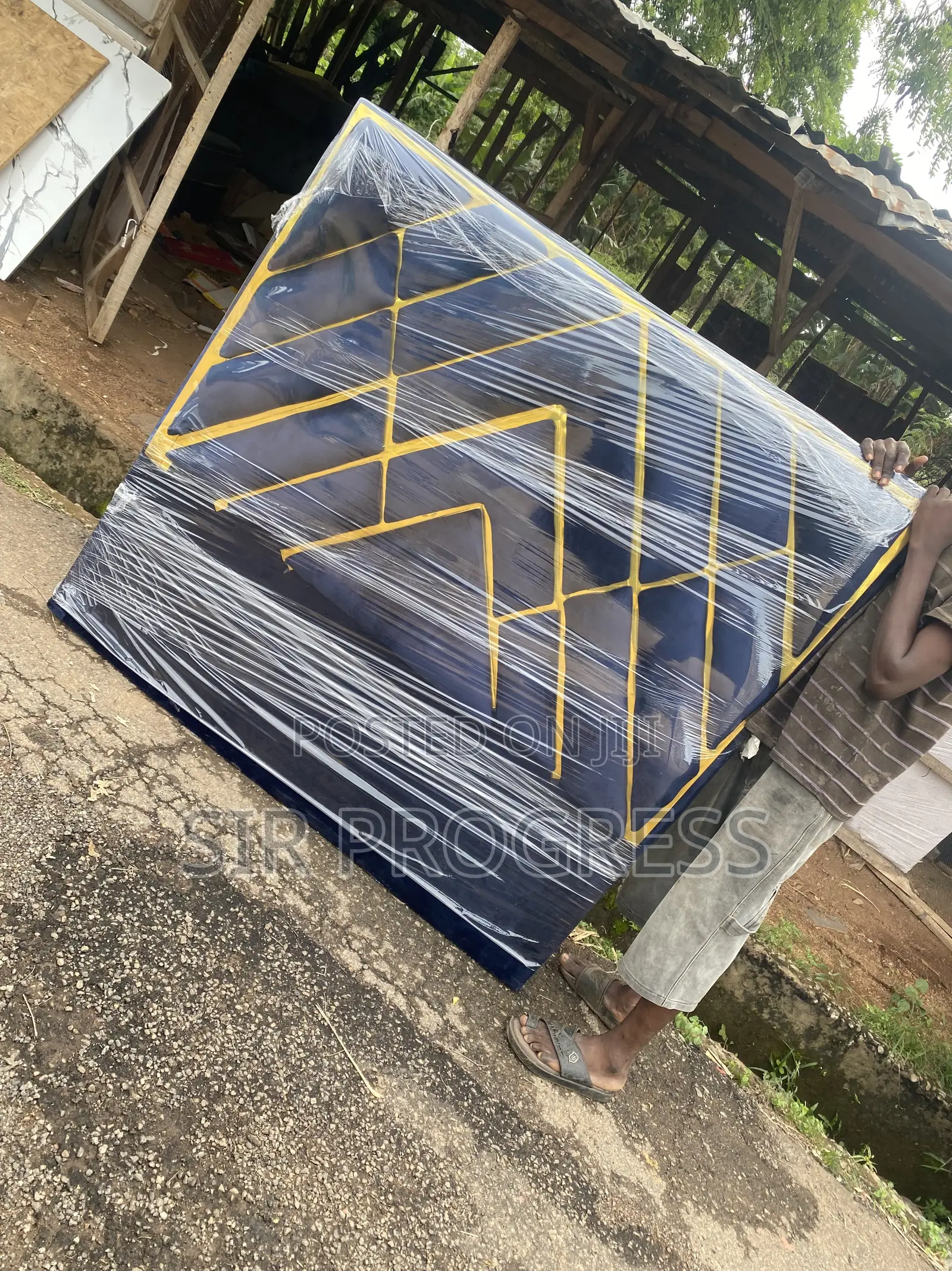 Nice Bedframe