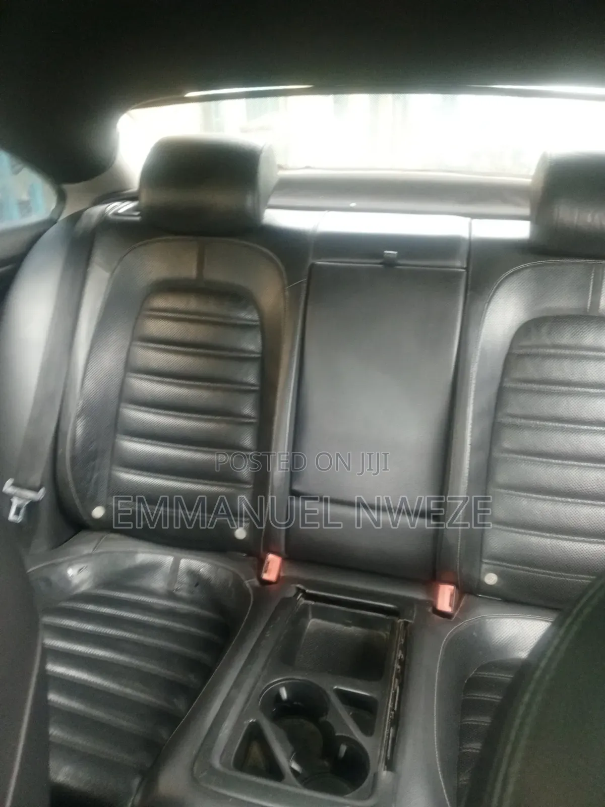 Volkswagen Passat 2011 Gold
