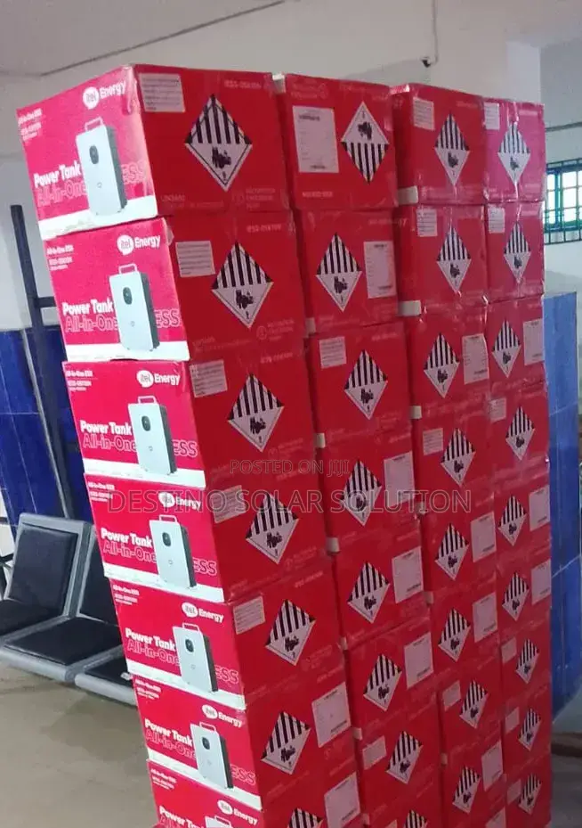 Itel Power Tank_ 1000watts Solar Generator