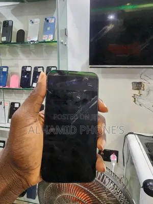 Apple iPhone 13 128 GB Black