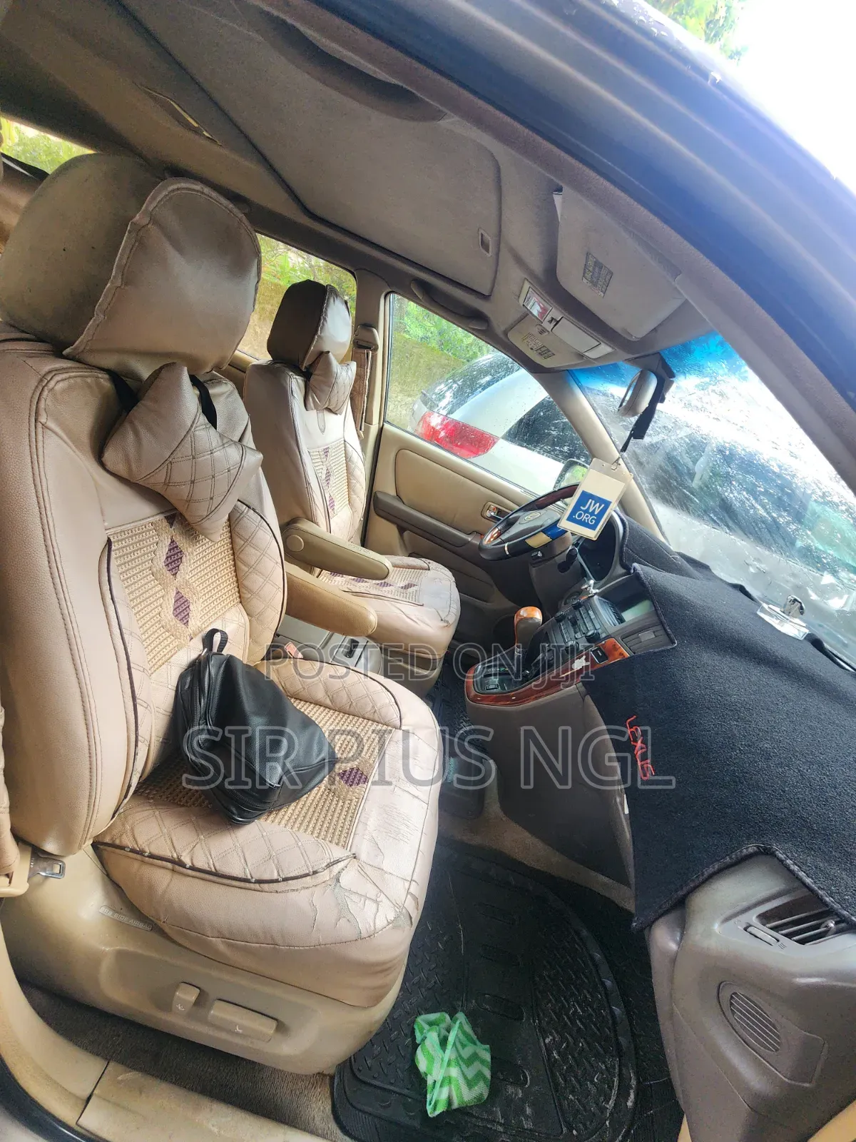 Lexus RX 2012 Gold