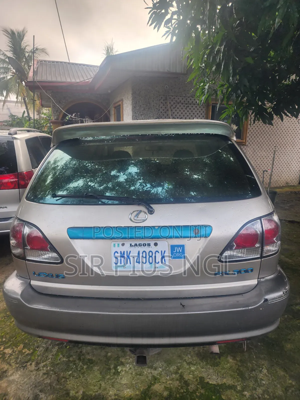 Lexus RX 2012 Gold