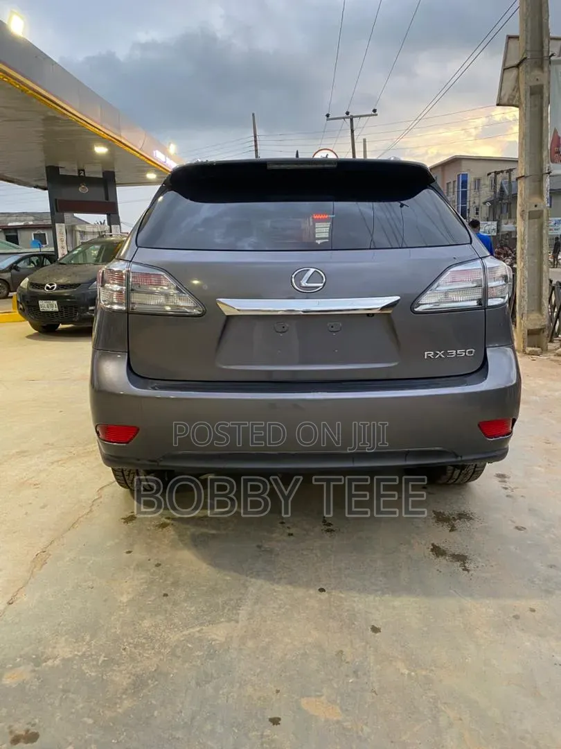 Lexus RX 350 FWD 2012 Gray