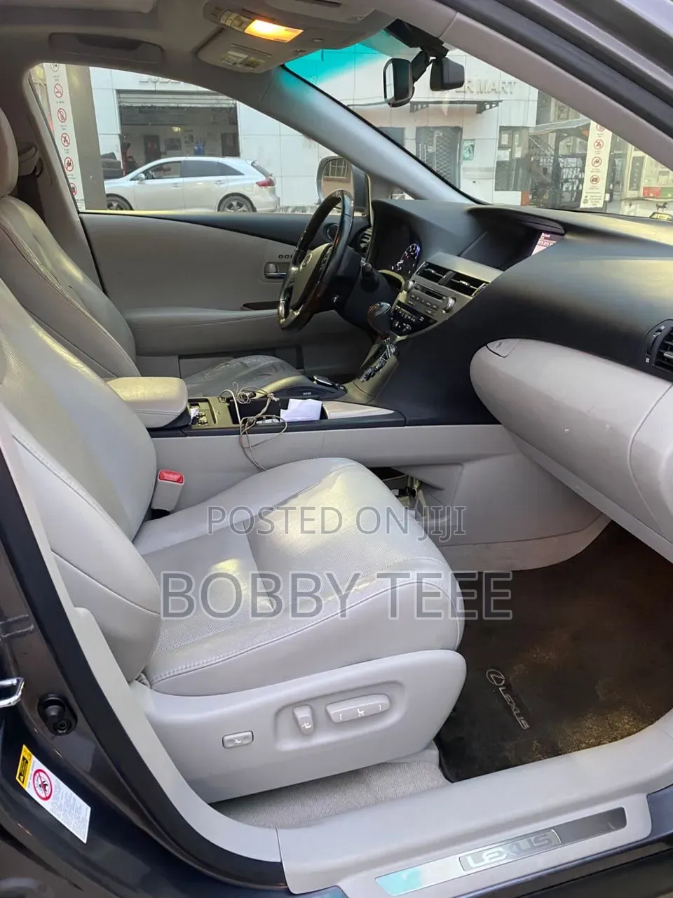 Lexus RX 350 FWD 2012 Gray