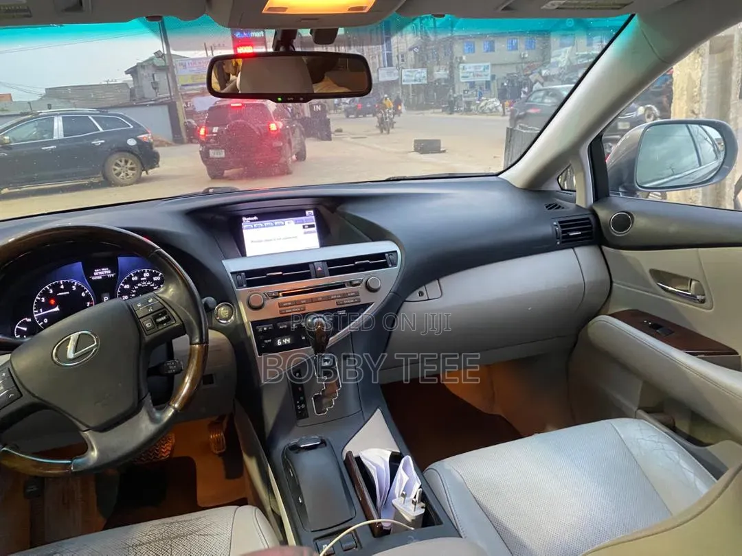 Lexus RX 350 FWD 2012 Gray