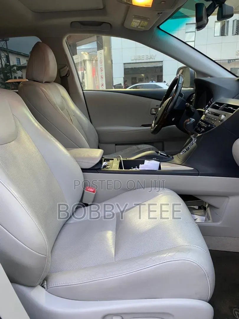Lexus RX 350 FWD 2012 Gray