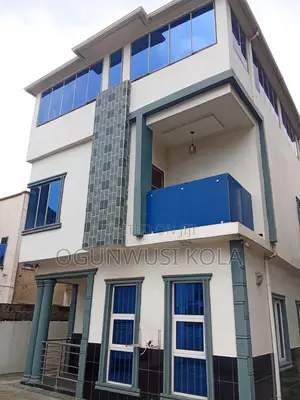5bdrm Duplex in P & T, Boys Town for sale