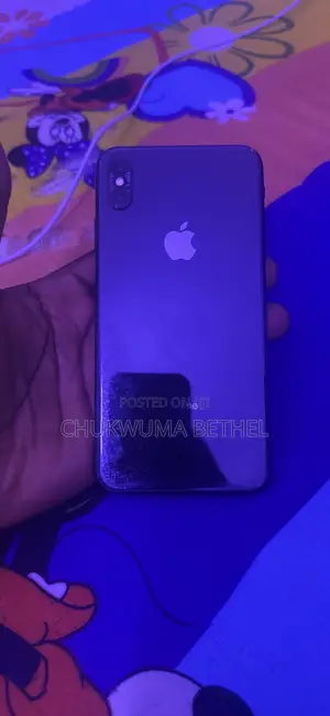 Apple iPhone XS Max 64 GB Black