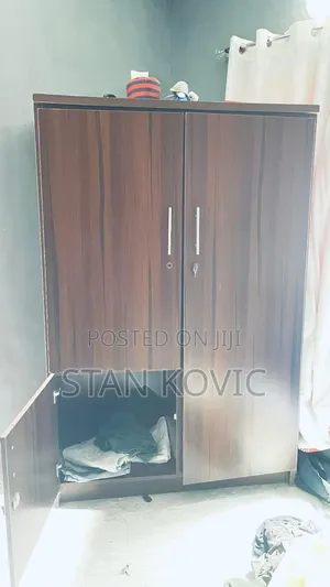 Indoor Double Door Wardrobe