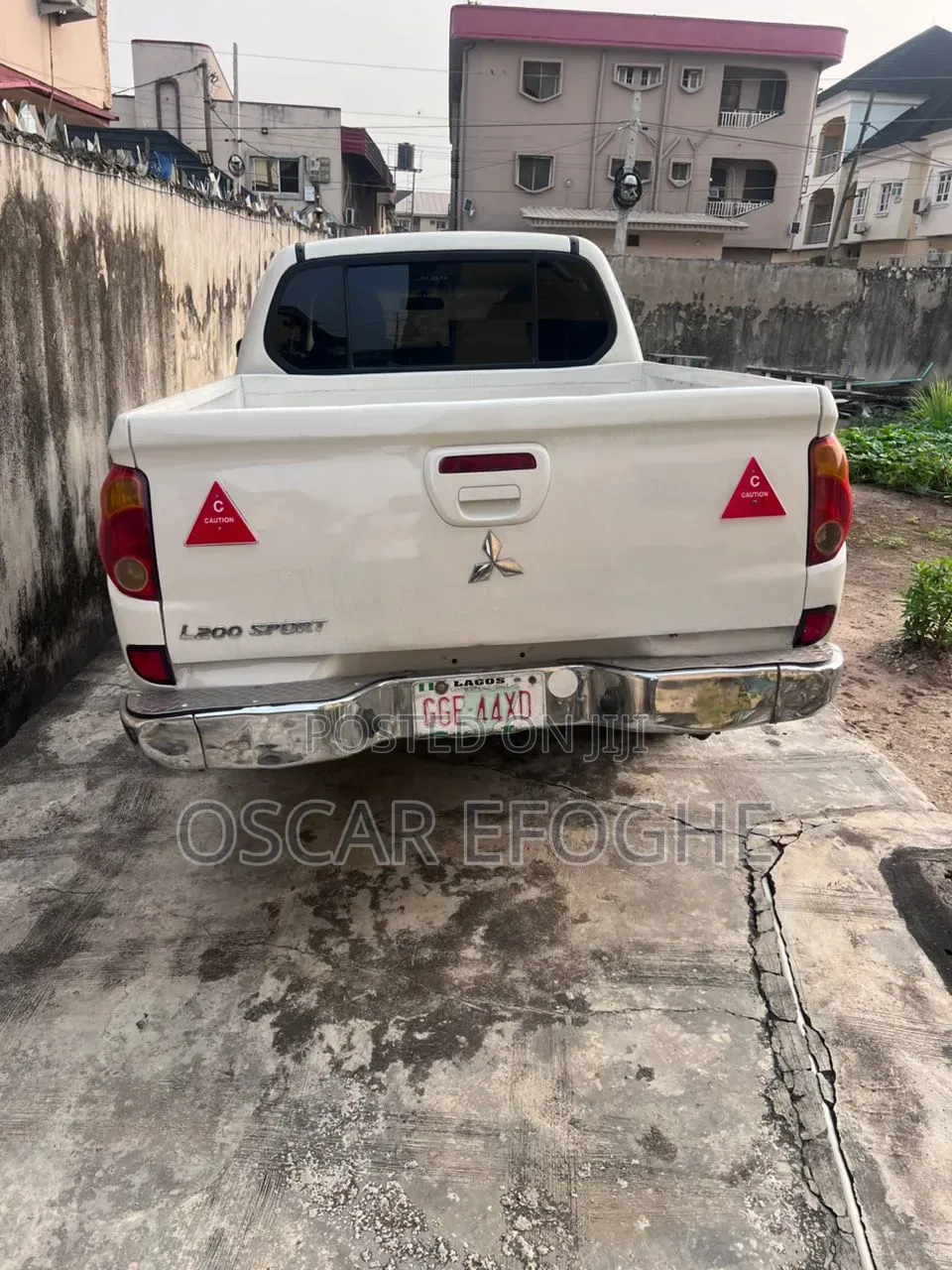 Mitsubishi L200 2014 White