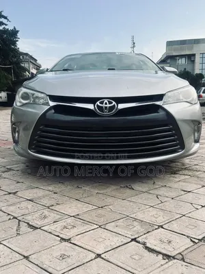 Toyota Camry LE 4dr Sedan (2.5L 4cyl 6A) 2016 Silver