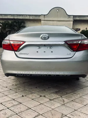 Toyota Camry LE 4dr Sedan (2.5L 4cyl 6A) 2016 Silver