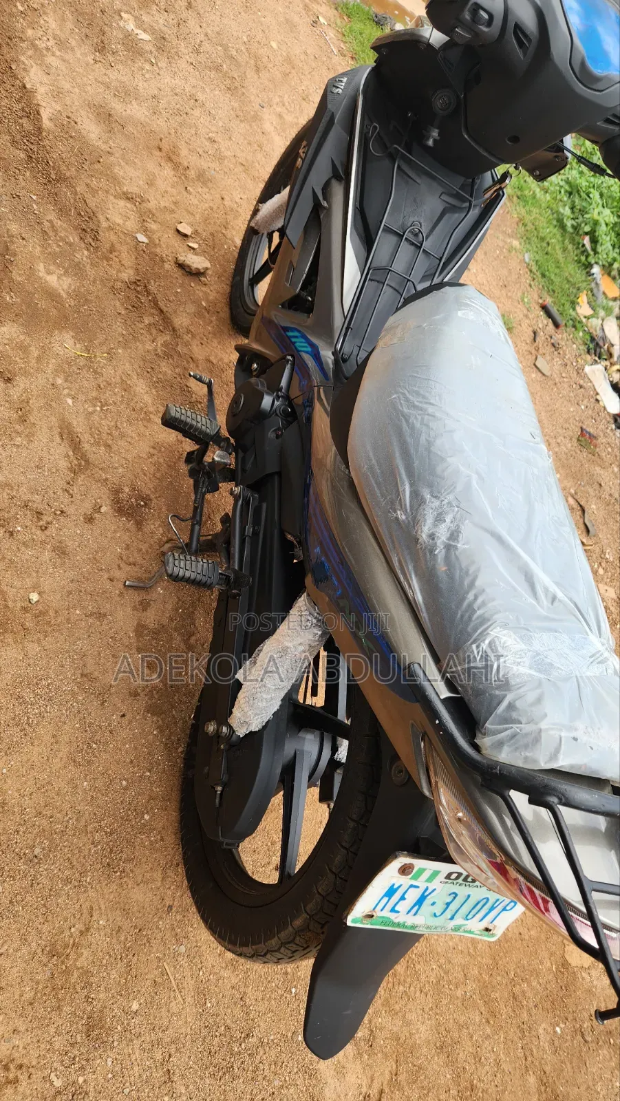 TVS Neo NX 2025 Gray