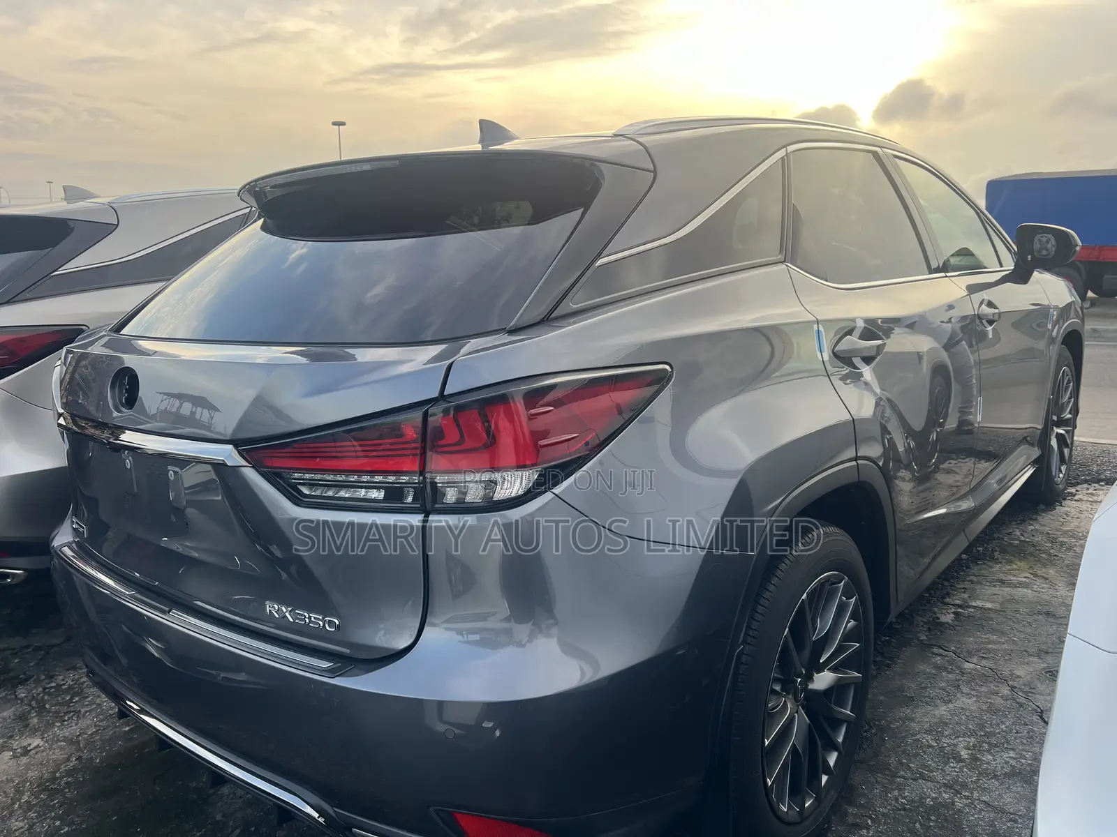 Lexus RX 2022 Gray