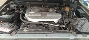 Nissan Pathfinder 2004 Ivory