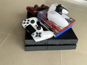 Ps4 1tb, Pad and Games