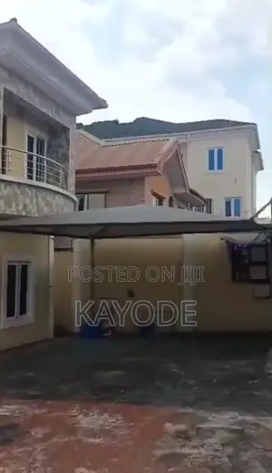 5bdrm Duplex in Omole Phase 1 Estate for sale