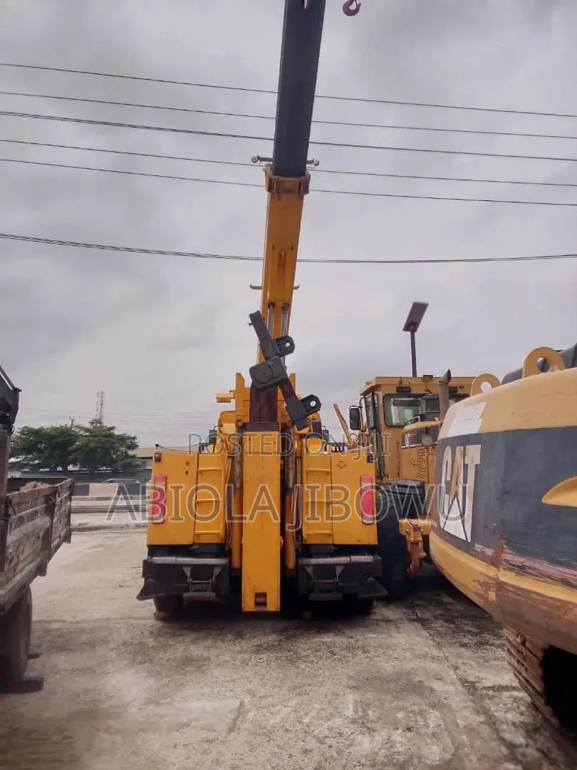 Howo Cranes 2023