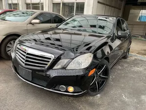 Mercedes-Benz E350 2010 Black