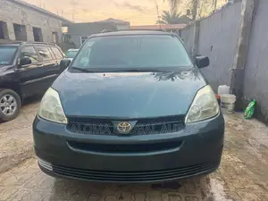 Toyota Sienna LE AWD 2005 Green