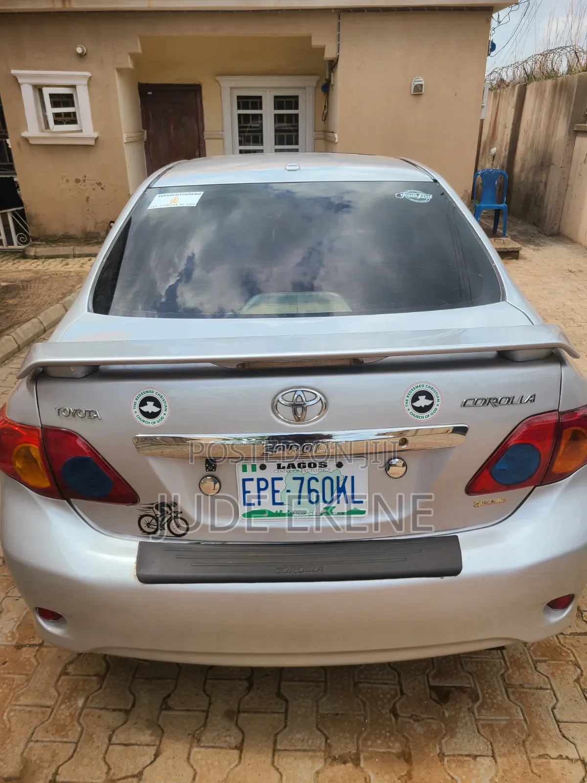 Toyota Corolla 2010 Silver