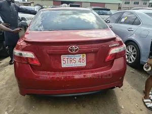 Toyota Camry 2009 Red