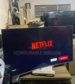 Hisense 55 inches Uled Smart Frameless Curve Tv
