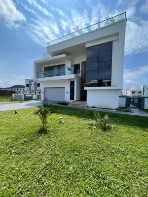 6bdrm House in VGC / Ajah for sale