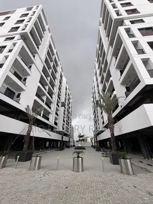 2bdrm Apartment in Lekki Phase 1 for rent