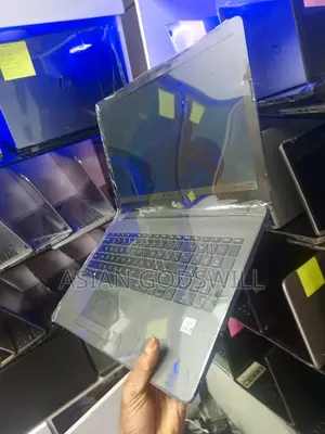 New Laptop HP 15 8GB Intel Core i5 HDD 500GB