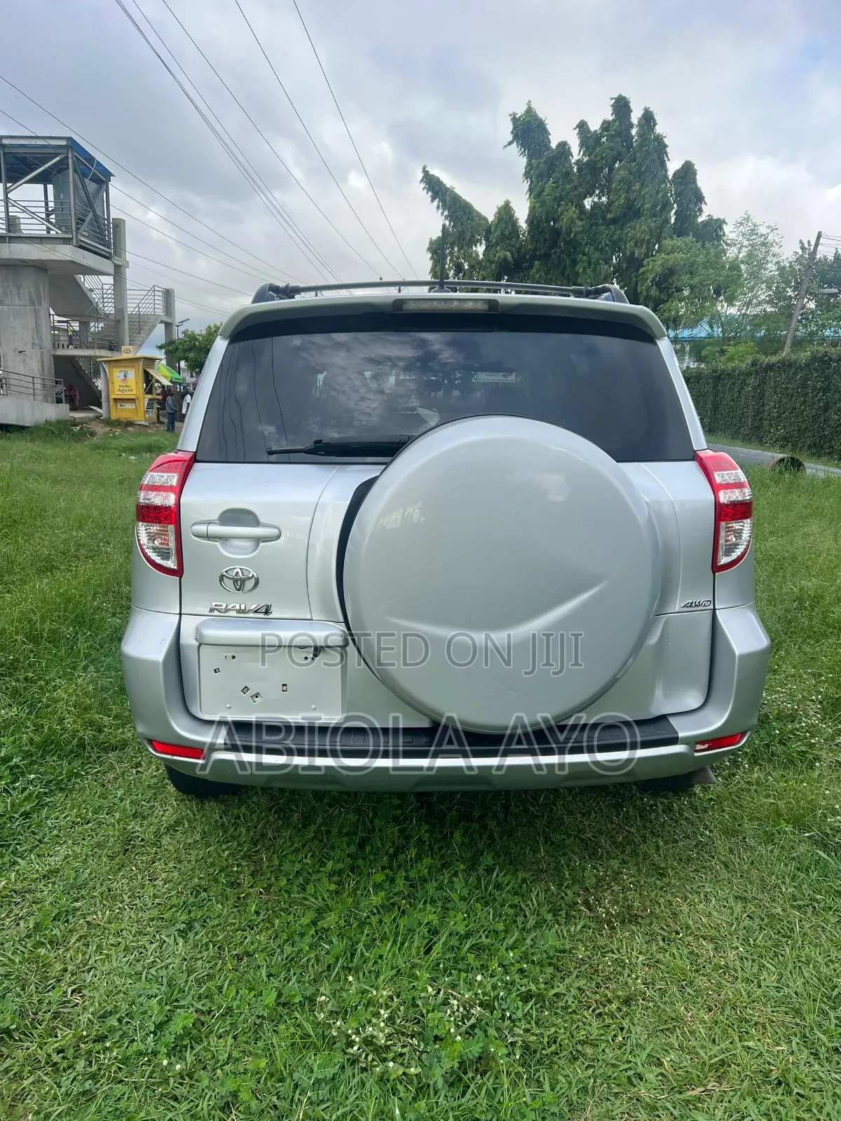 Toyota RAV4 2011 Silver