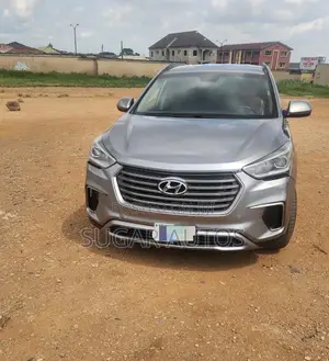 Hyundai Santa Fe SE AWD 2017 Silver
