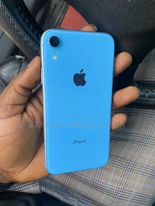 Apple iPhone XR 64 GB