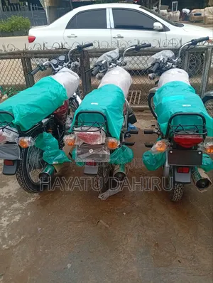 New Bajaj Boxer 2024