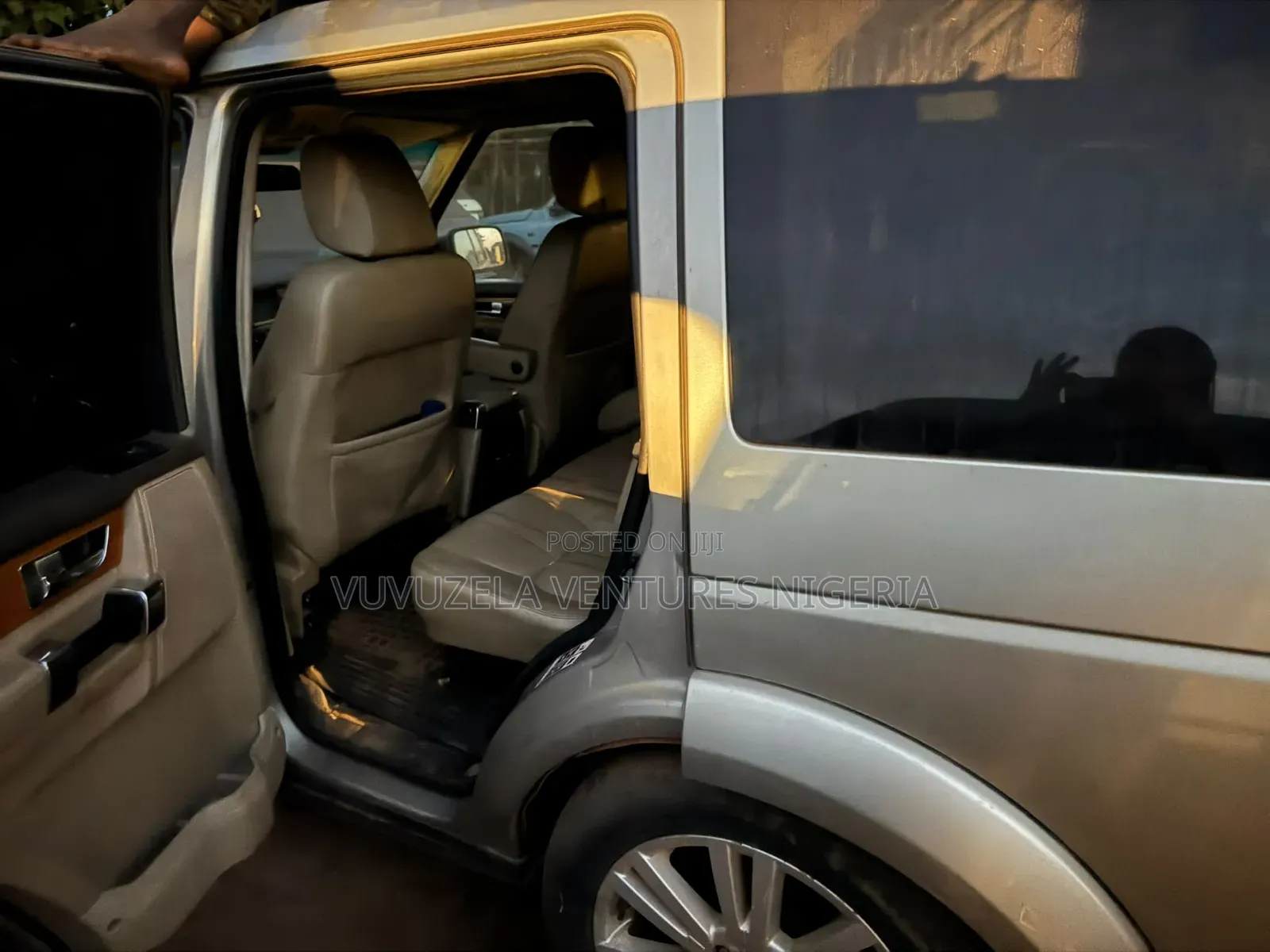 Land Rover Lr4 V8 2010 Silver