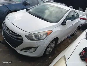 Hyundai Elantra 2014 White