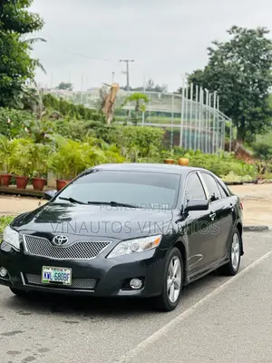 Toyota Camry 2010 Black