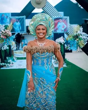 Premium Off-Shoulder Ruffled Floral Bridal Gown With Two-Tone Gele