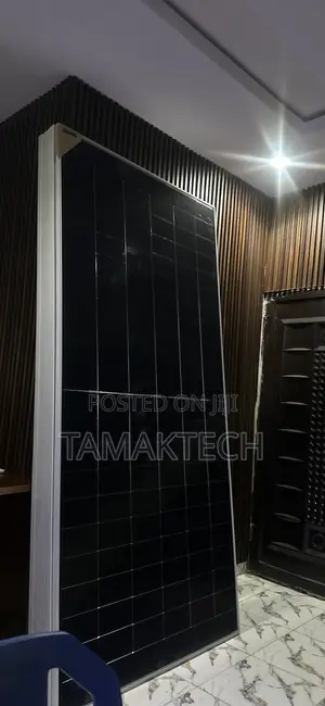 Jinko Bifacial 620w Solar Panel