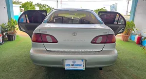Toyota Corolla 1999 Silver