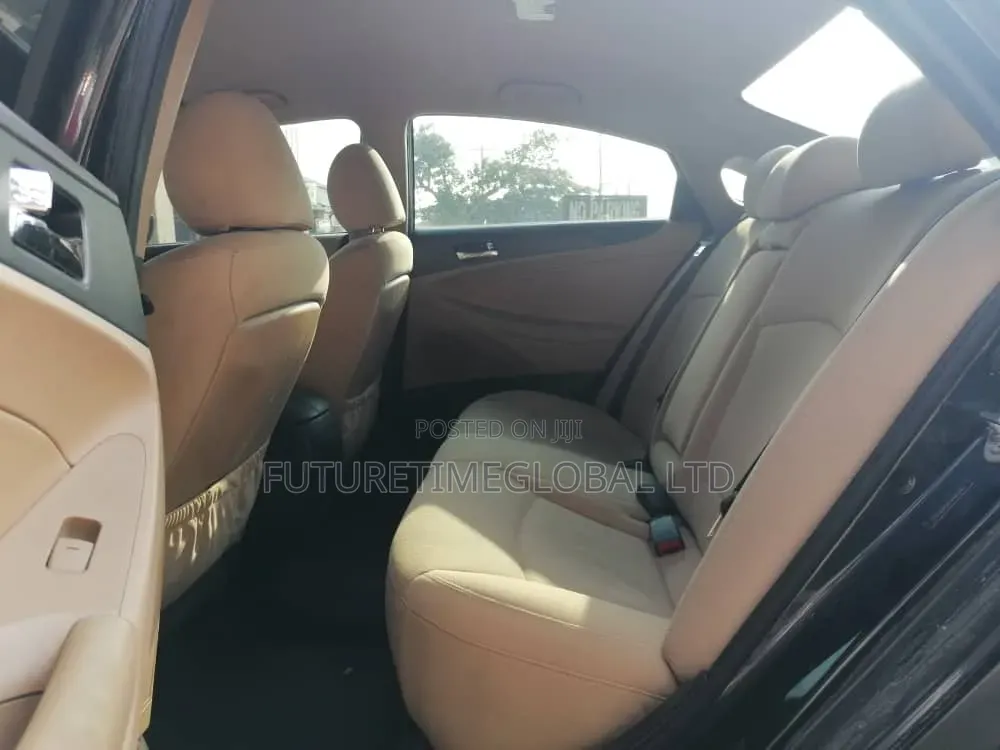 Hyundai Sonata 2013 Black