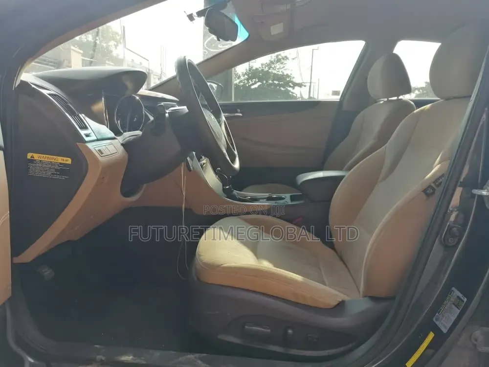 Hyundai Sonata 2013 Black